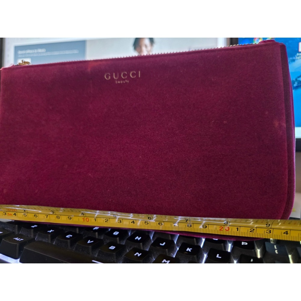 Authentic Gucci Velvet Beauty Bag Cosmetic Case Magenta Purple Gold 9.5x5.5" - Picture 10 of 12